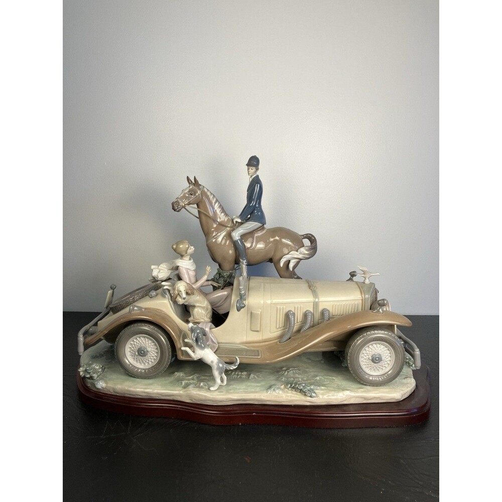 Lladró A Happy Encounter #1523 Limited Edition Porcelain Figurine Sculpture